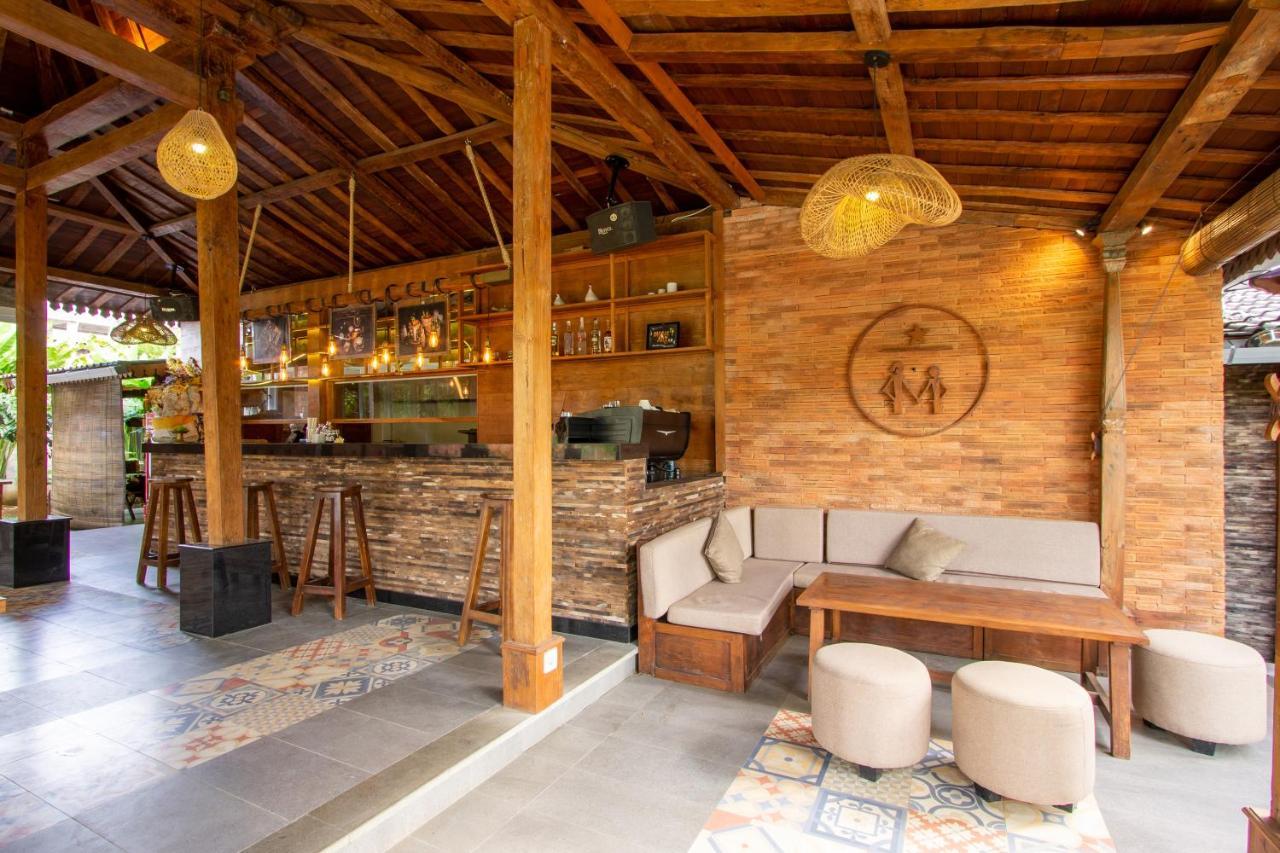Moson Villa Legian エクステリア 写真