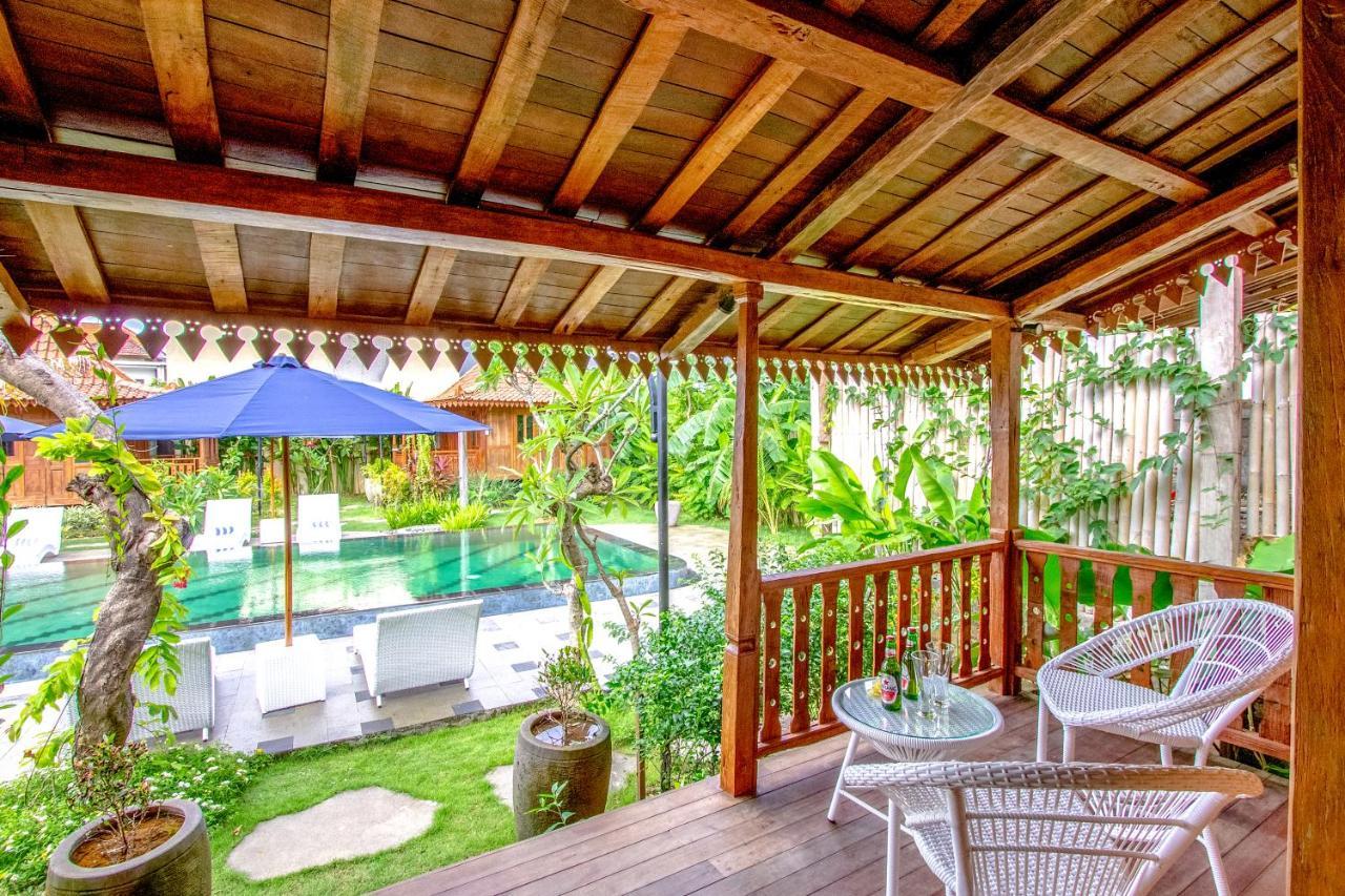 Moson Villa Legian エクステリア 写真