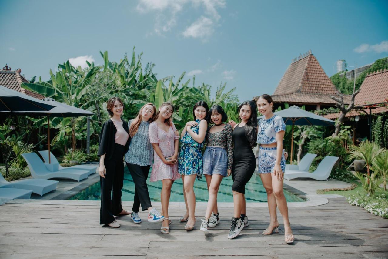 Moson Villa Legian エクステリア 写真