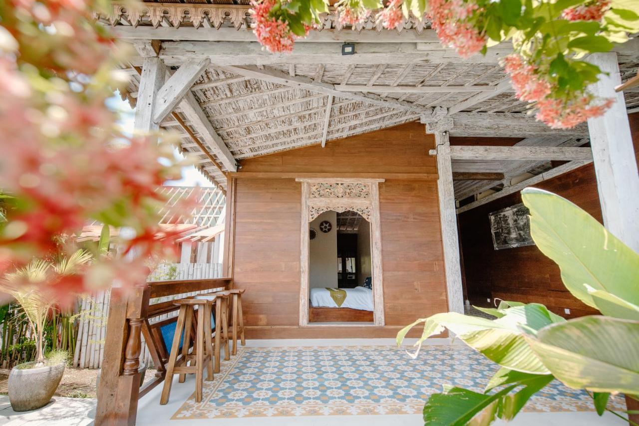 Moson Villa Legian エクステリア 写真