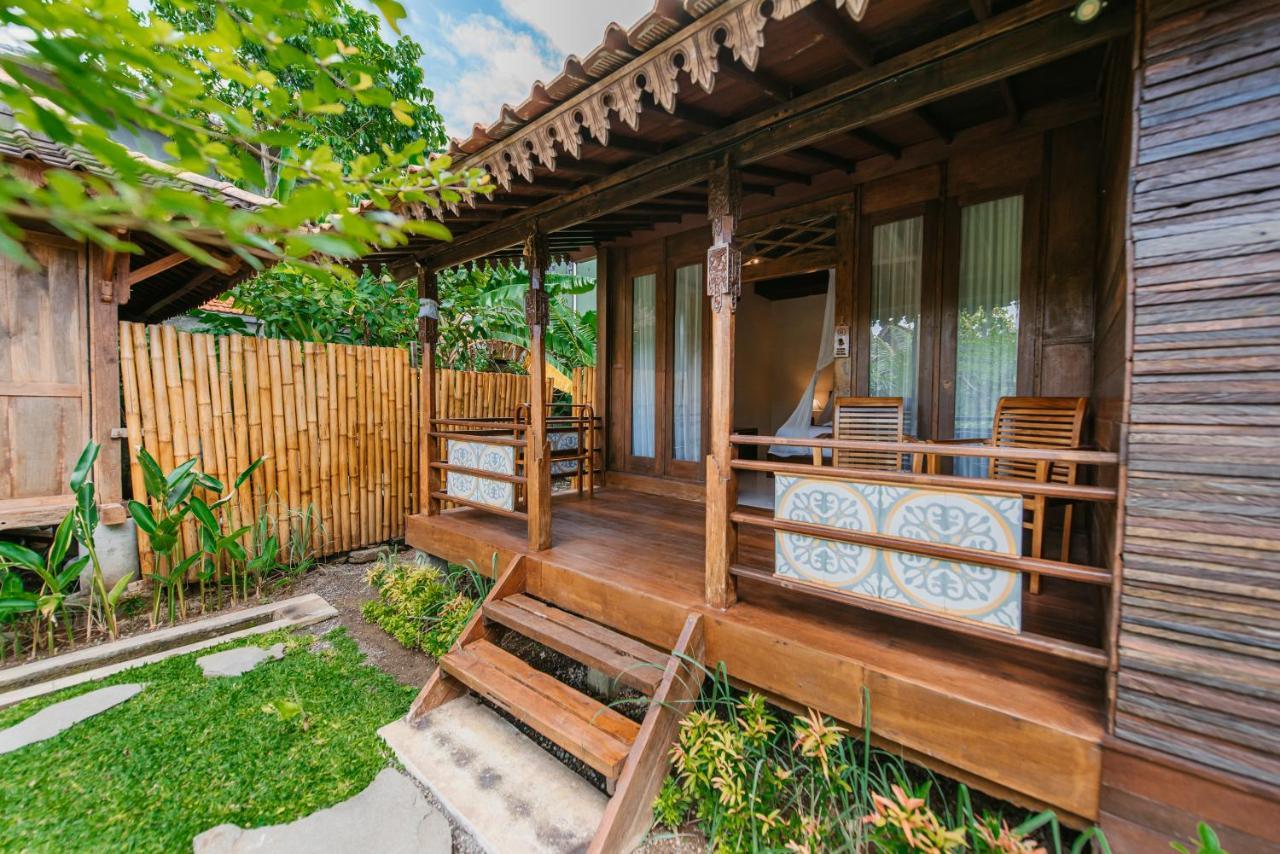 Moson Villa Legian エクステリア 写真