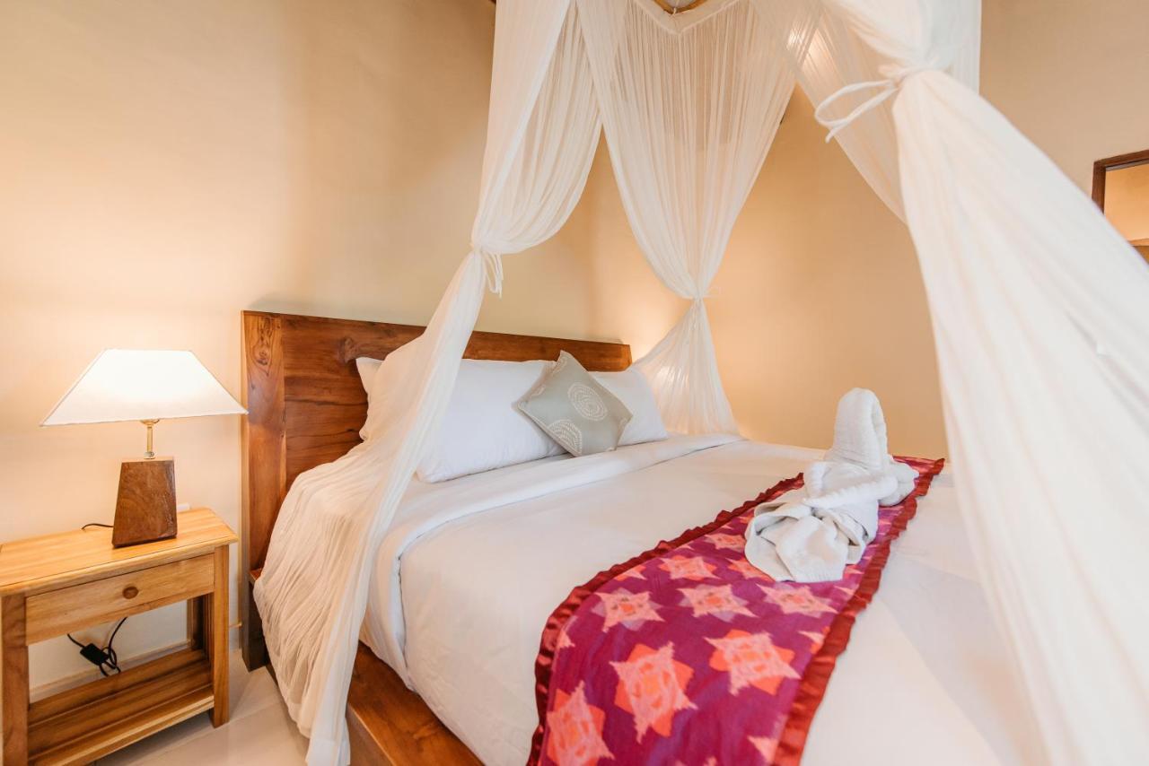 Moson Villa Legian エクステリア 写真