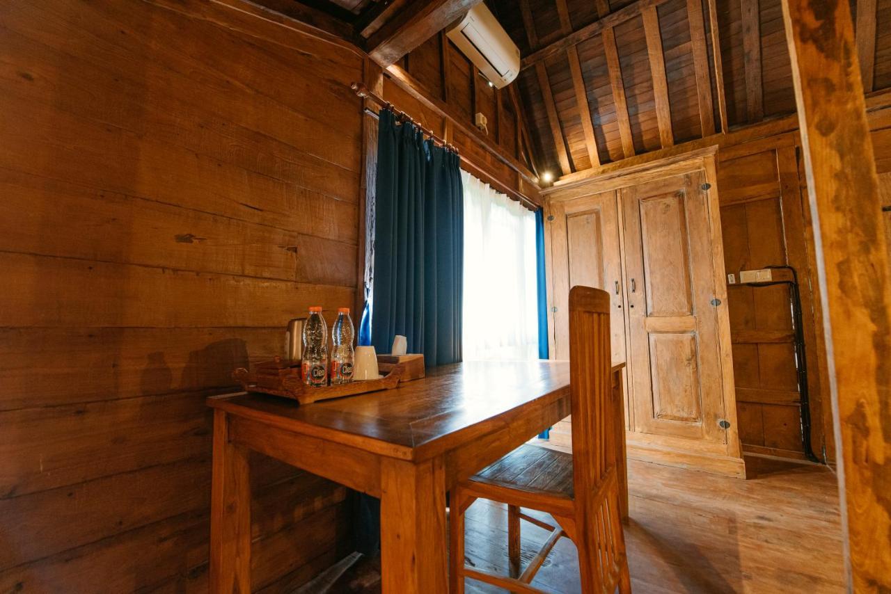 Moson Villa Legian エクステリア 写真